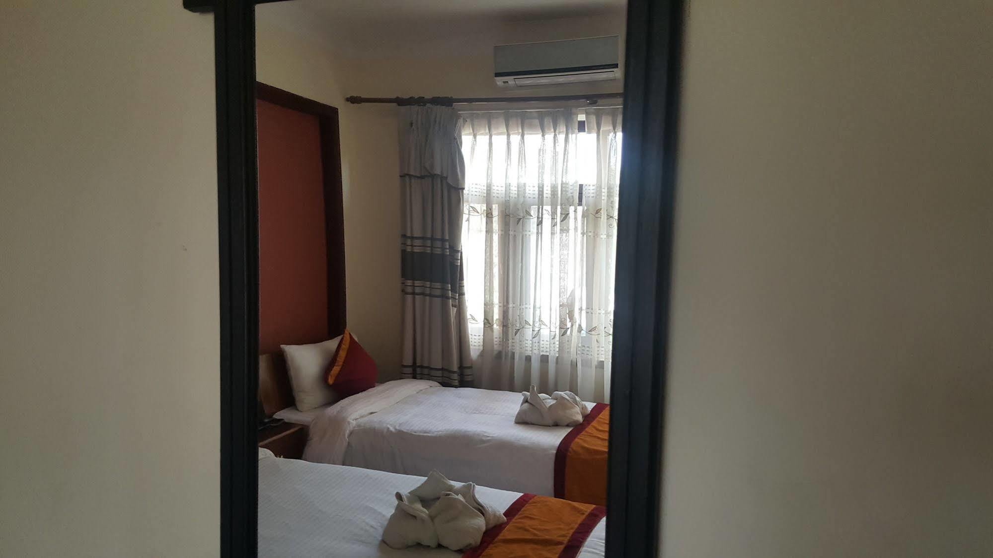 קטמנדו Hotel Atlantic מראה חיצוני תמונה