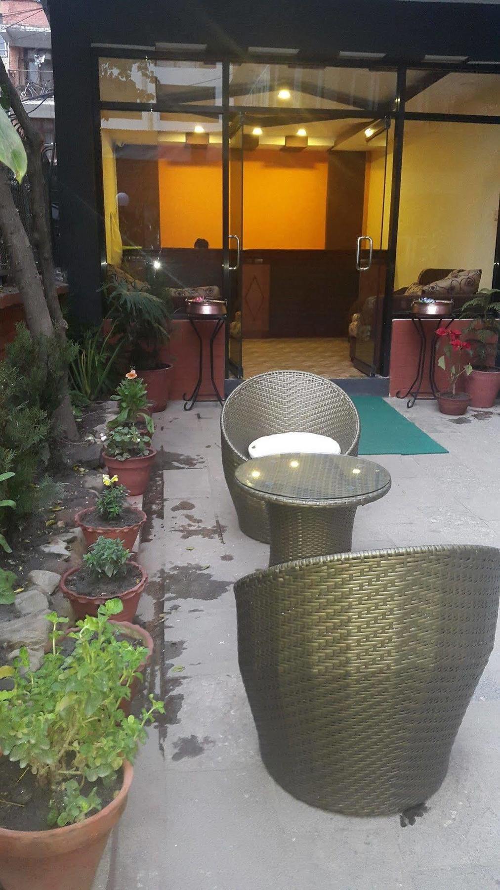 קטמנדו Hotel Atlantic מראה חיצוני תמונה